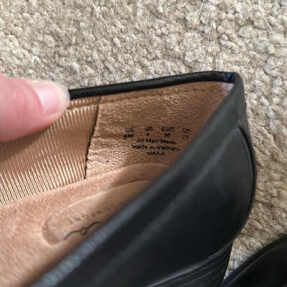 Abella Loafers - Picture 3 of 5